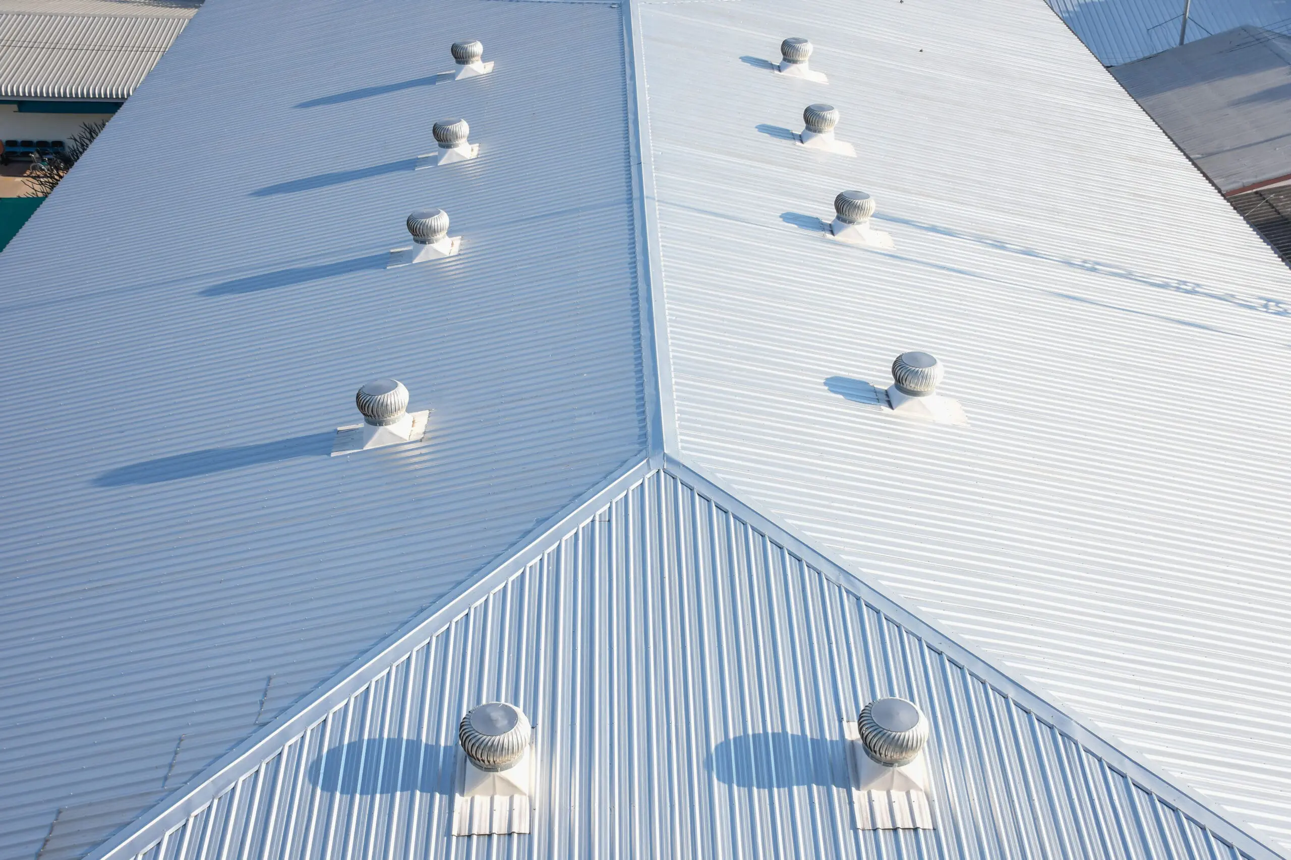 cpmmercial roofing company near me